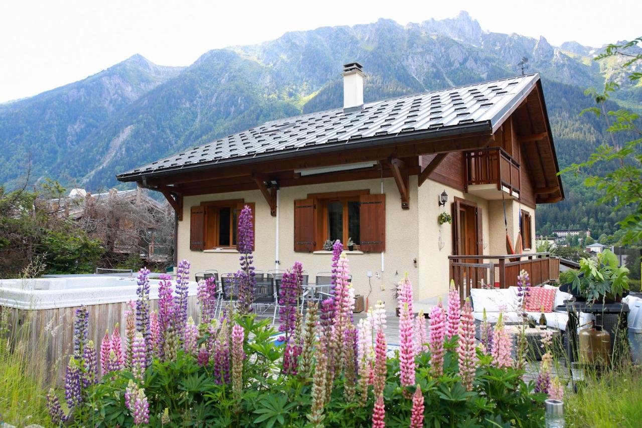 Chamonix Large Chalet, Sleeps 12, 200M2, 5 Bedroom, 4 Bathroom, Garden, Jacuzzi, Sauna Luaran gambar