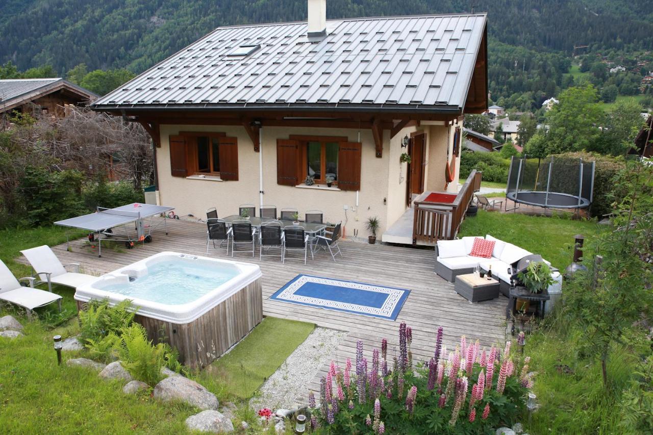 Chamonix Large Chalet, Sleeps 12, 200M2, 5 Bedroom, 4 Bathroom, Garden, Jacuzzi, Sauna Luaran gambar