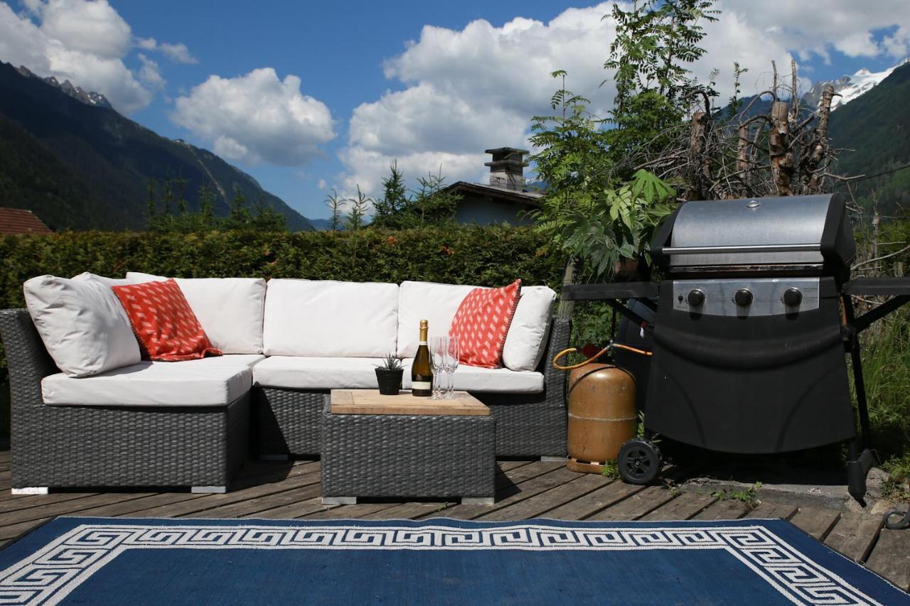 Chamonix Large Chalet, Sleeps 12, 200M2, 5 Bedroom, 4 Bathroom, Garden, Jacuzzi, Sauna Luaran gambar