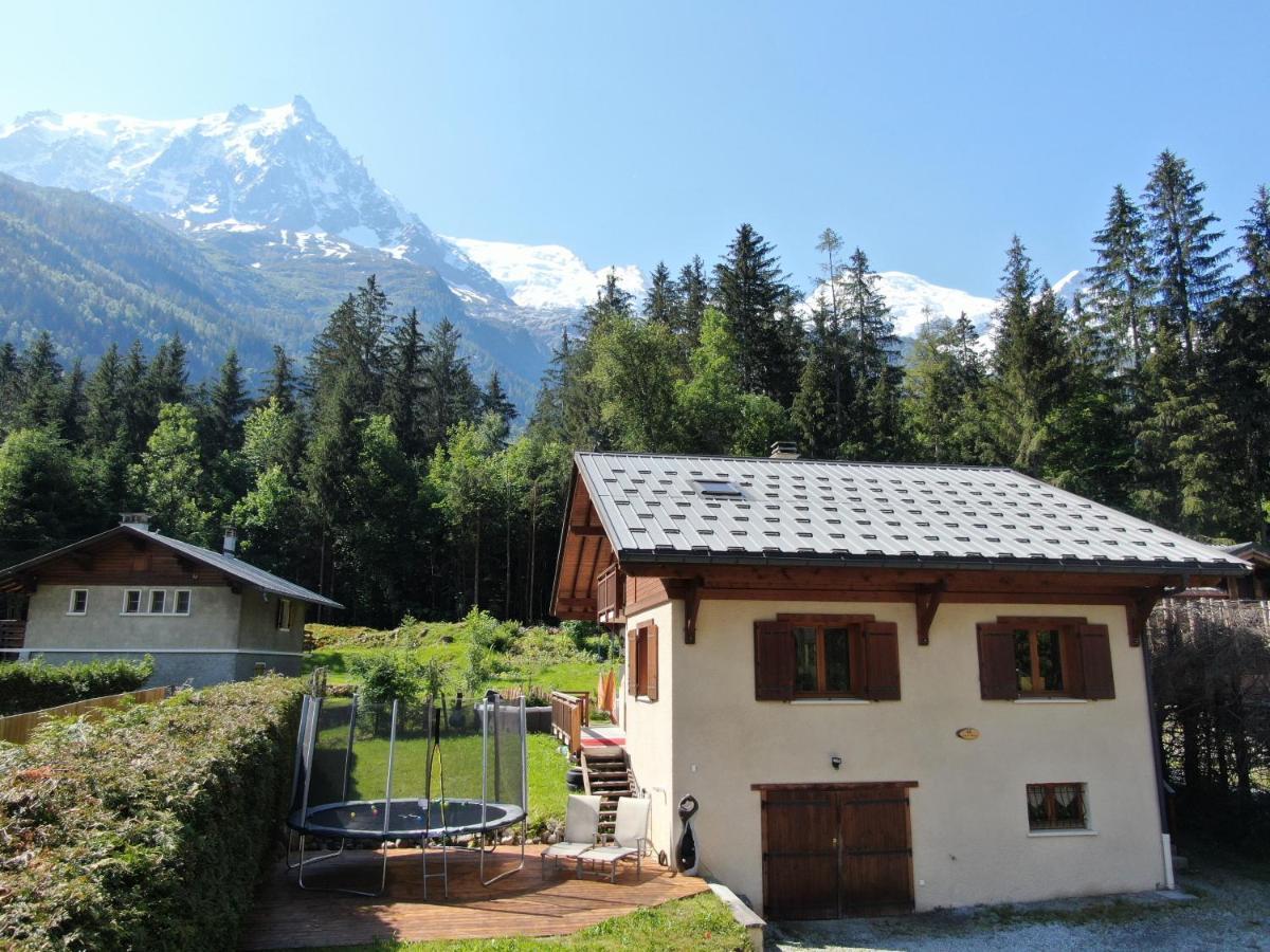 Chamonix Large Chalet, Sleeps 12, 200M2, 5 Bedroom, 4 Bathroom, Garden, Jacuzzi, Sauna Luaran gambar