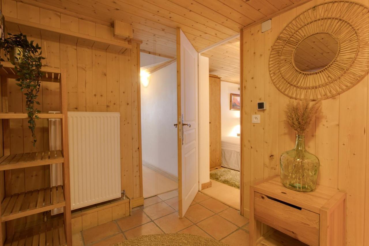 Chamonix Large Chalet, Sleeps 12, 200M2, 5 Bedroom, 4 Bathroom, Garden, Jacuzzi, Sauna Luaran gambar